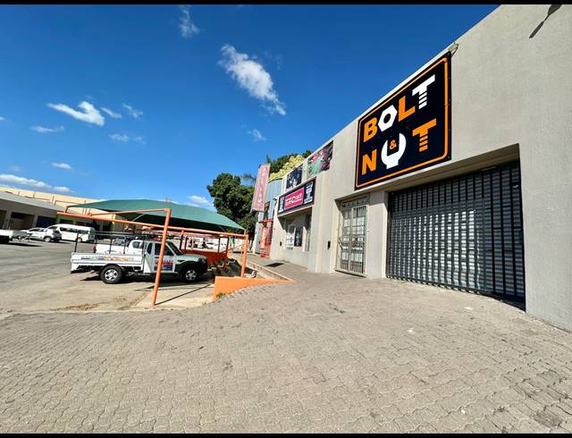 M² BUSINESS CENTRE FOR SALE IN POLOKWANE INDUSTRIA